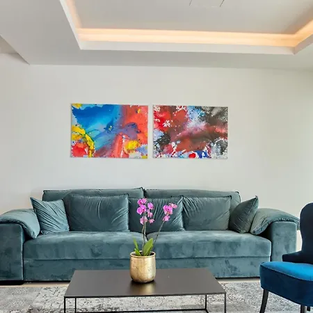 Ferienhaus Mit Privatpool Fur 8 Personen Ca 250 Qm In Brodarica, Dalmatien Norddalmatien