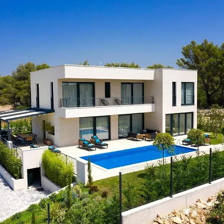 Ferienhaus Mit Privatpool Fur 8 Personen Ca 250 Qm In Brodarica, Dalmatien Norddalmatien Сasa de vacaciones Brodarica (Sibenik-Knin)
