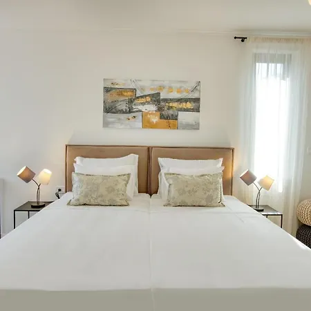 Ferienhaus Mit Privatpool Fur 8 Personen Ca 250 Qm In Brodarica, Dalmatien Norddalmatien Сasa de vacaciones